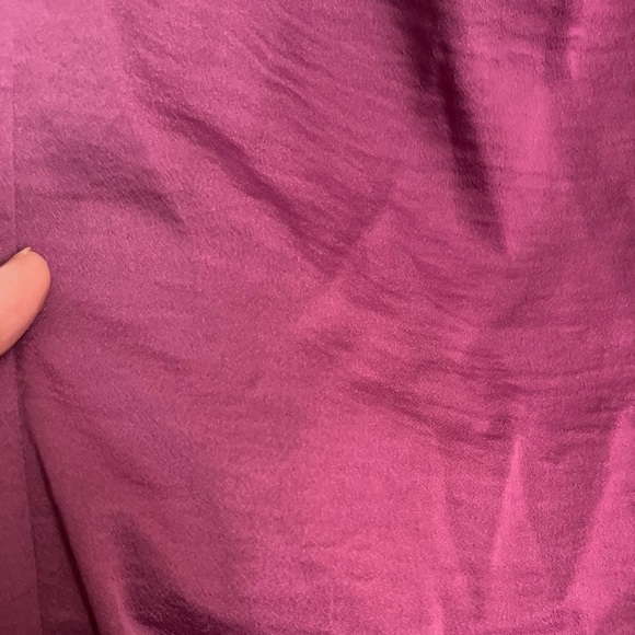 Elegant Pink Skirt - Picture 3 of 5